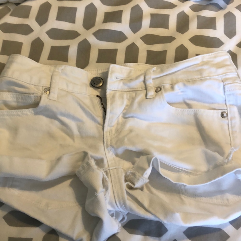 white jean shorts